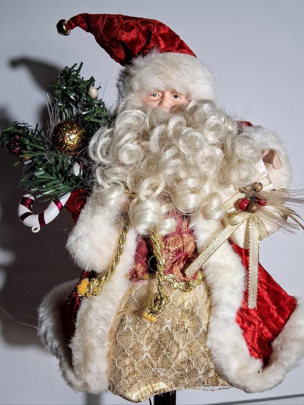 Vintage Old World Santa Claus - Fiber Optics - Tree Topper/Centerpiece
